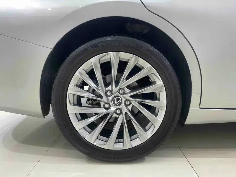 Lexus ES 2021 260 Premium Edition — миниатюра 7