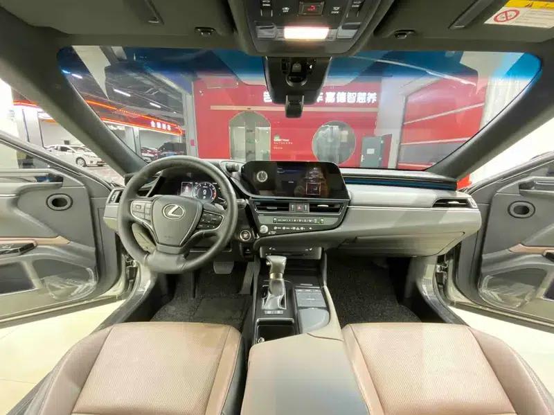Lexus ES 2021 260 Premium Edition — миниатюра 9