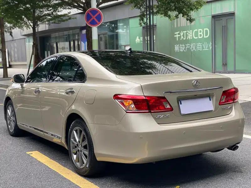 Lexus ES 2010 240 Luxury Edition — миниатюра 5