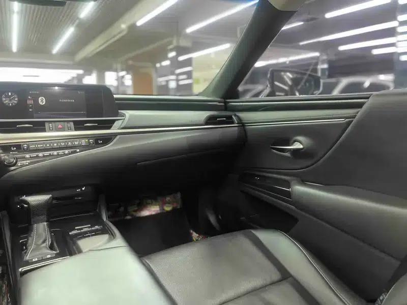 Lexus ES 2018 200 Premium Edition (China VI Emission Standard) — миниатюра 7