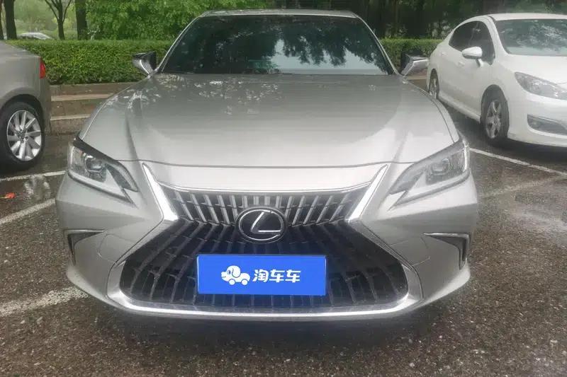 Lexus ES 2022 200 Premium Edition — миниатюра 2