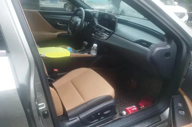 Lexus ES 2022 200 Premium Edition — миниатюра 7