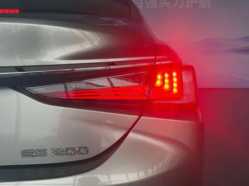 Lexus ES 2020 200 Premium Edition (China VI Emission Standard) — миниатюра 11