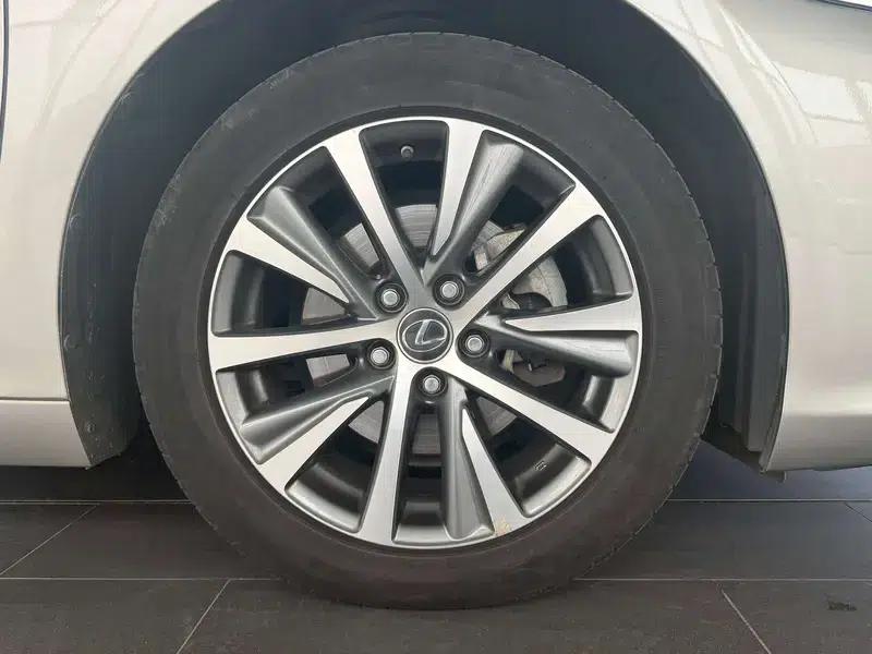 Lexus ES 2020 200 Premium Edition (China VI Emission Standard) — миниатюра 9