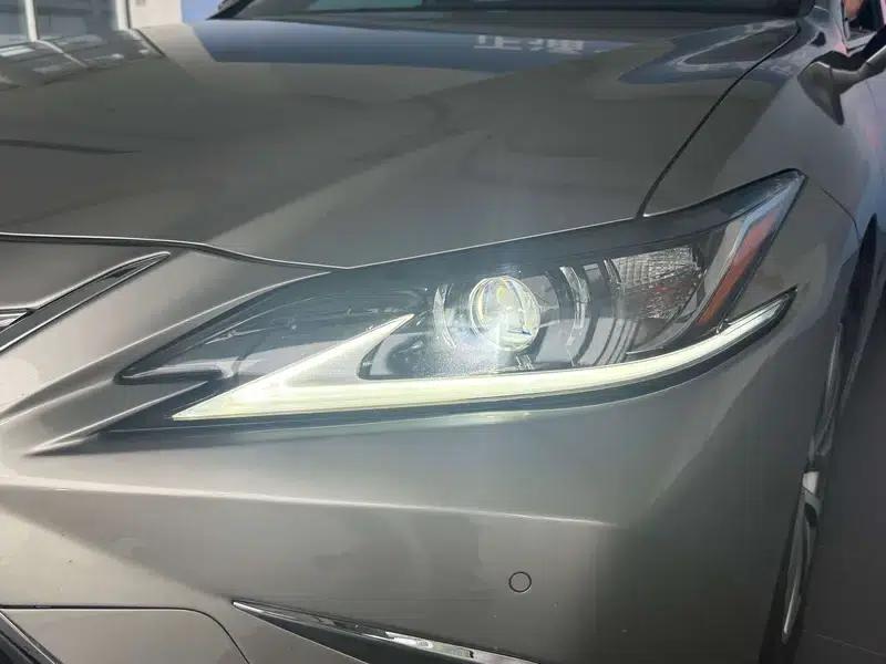 Lexus ES 2020 200 Premium Edition (China VI Emission Standard) — миниатюра 10