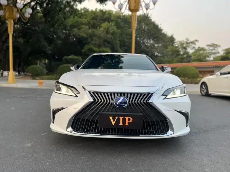 Lexus ES 2020 300h Premium Edition (China V Emission Standard) — миниатюра 2