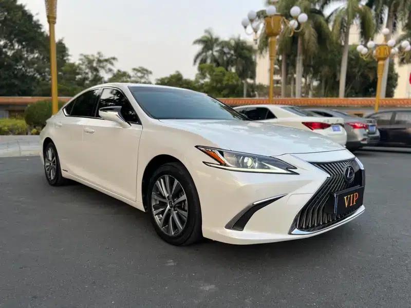 Lexus ES 2020 300h Premium Edition (China V Emission Standard) — миниатюра 3