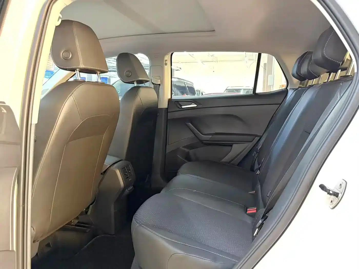 2021 Volkswagen T-Cross 1.5L Automatic Smart Connect Edition — миниатюра 6