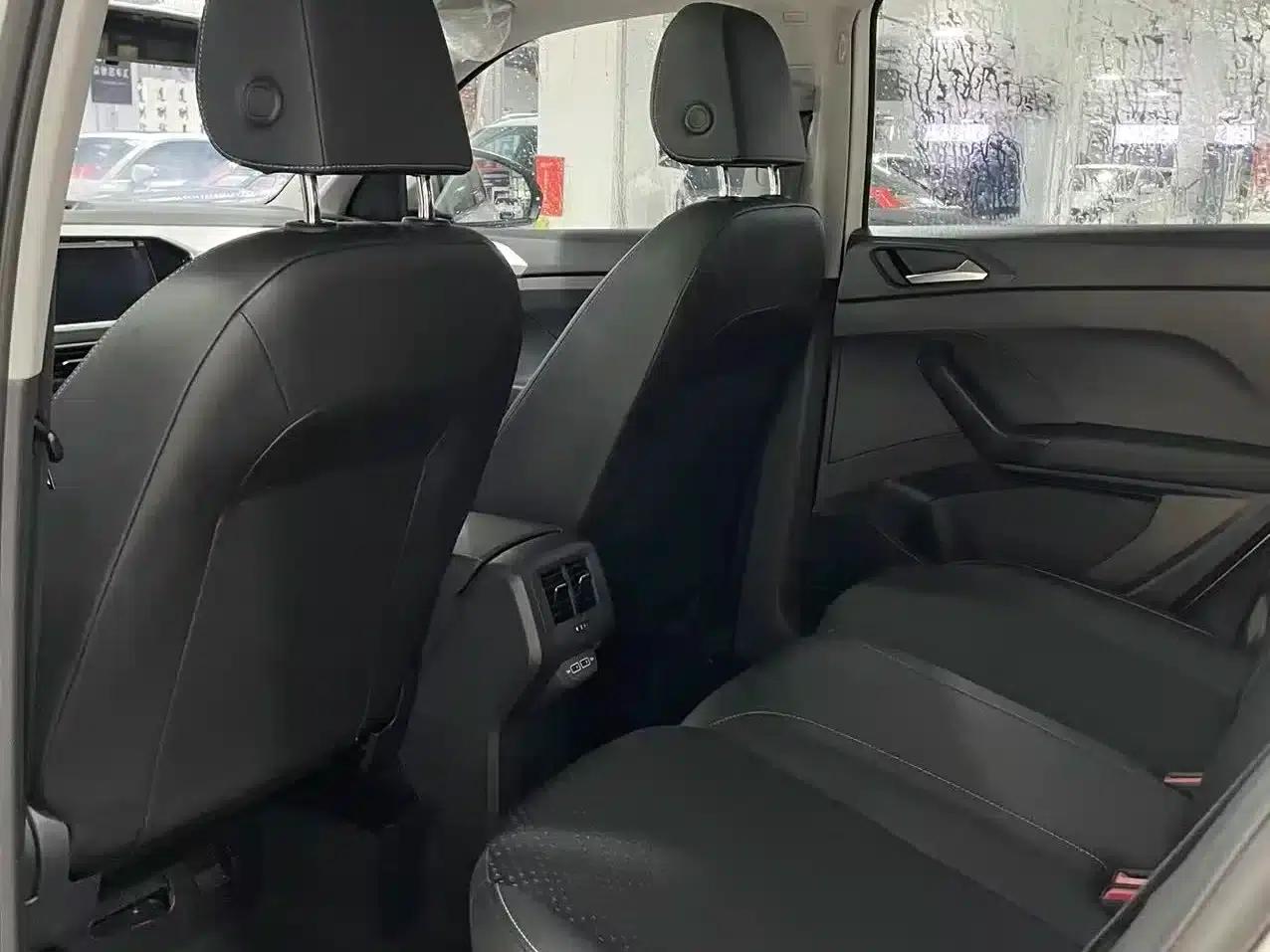 2023 Volkswagen T-Cross 200TSI DSG Smart Connect Edition — миниатюра 5