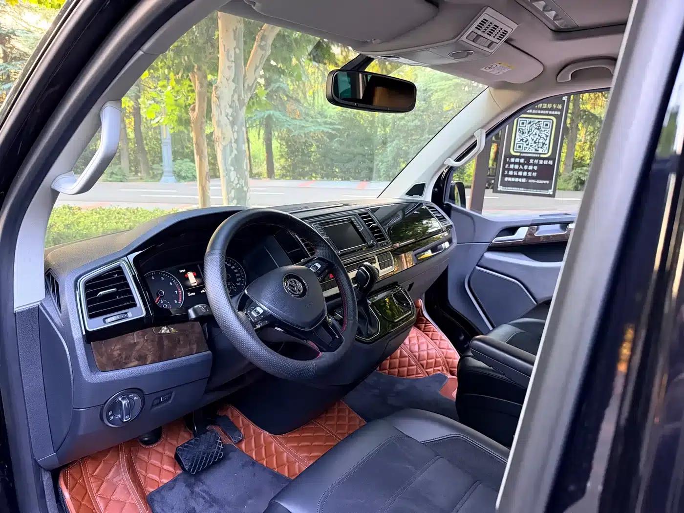 Multivan 2018 2.0TSI 4WD Explorer Edition 7-seater — миниатюра 6