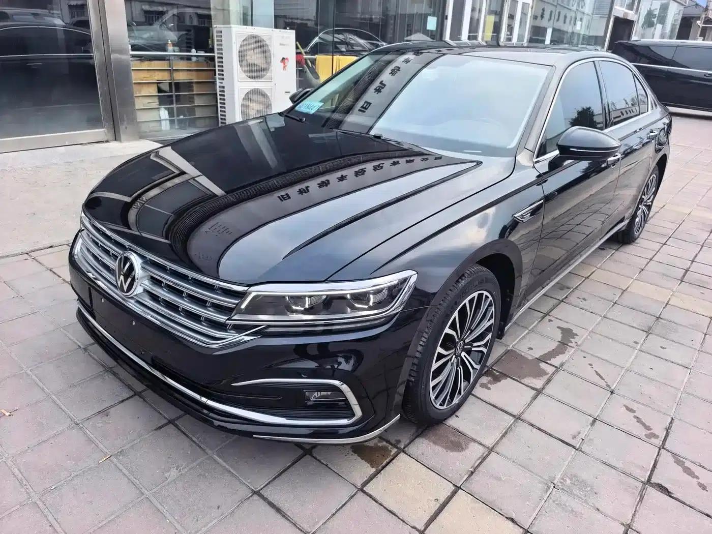 Phideon 2021 380TSI Luxury Edition — миниатюра 1