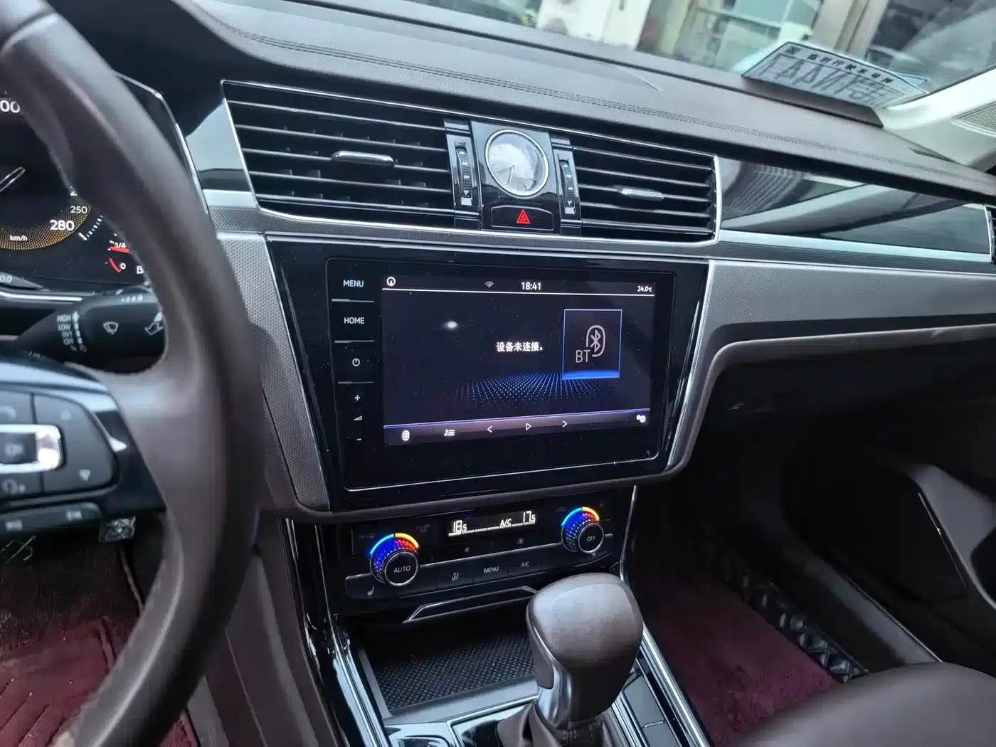 Phideon 2021 380TSI Luxury Edition — миниатюра 11