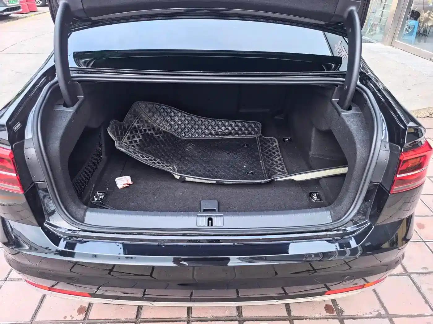 Phideon 2021 380TSI Luxury Edition — миниатюра 15