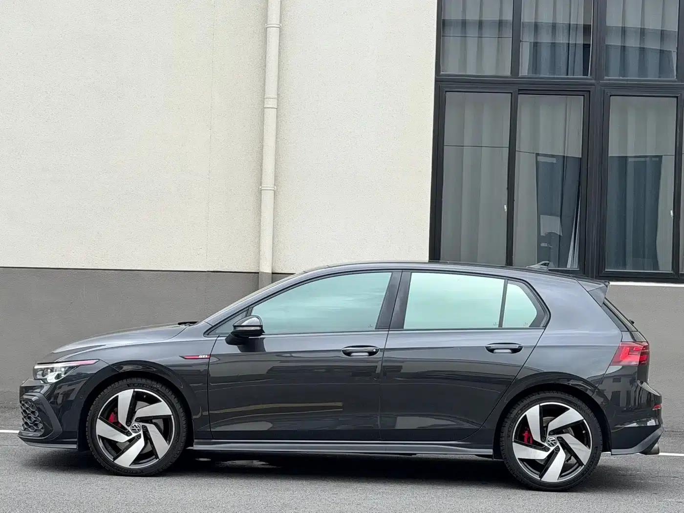 2021 Golf GTI 380TSI DSG GTI — миниатюра 3