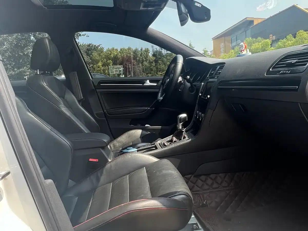 2016 Golf GTI 2.0TSI GTI — миниатюра 6