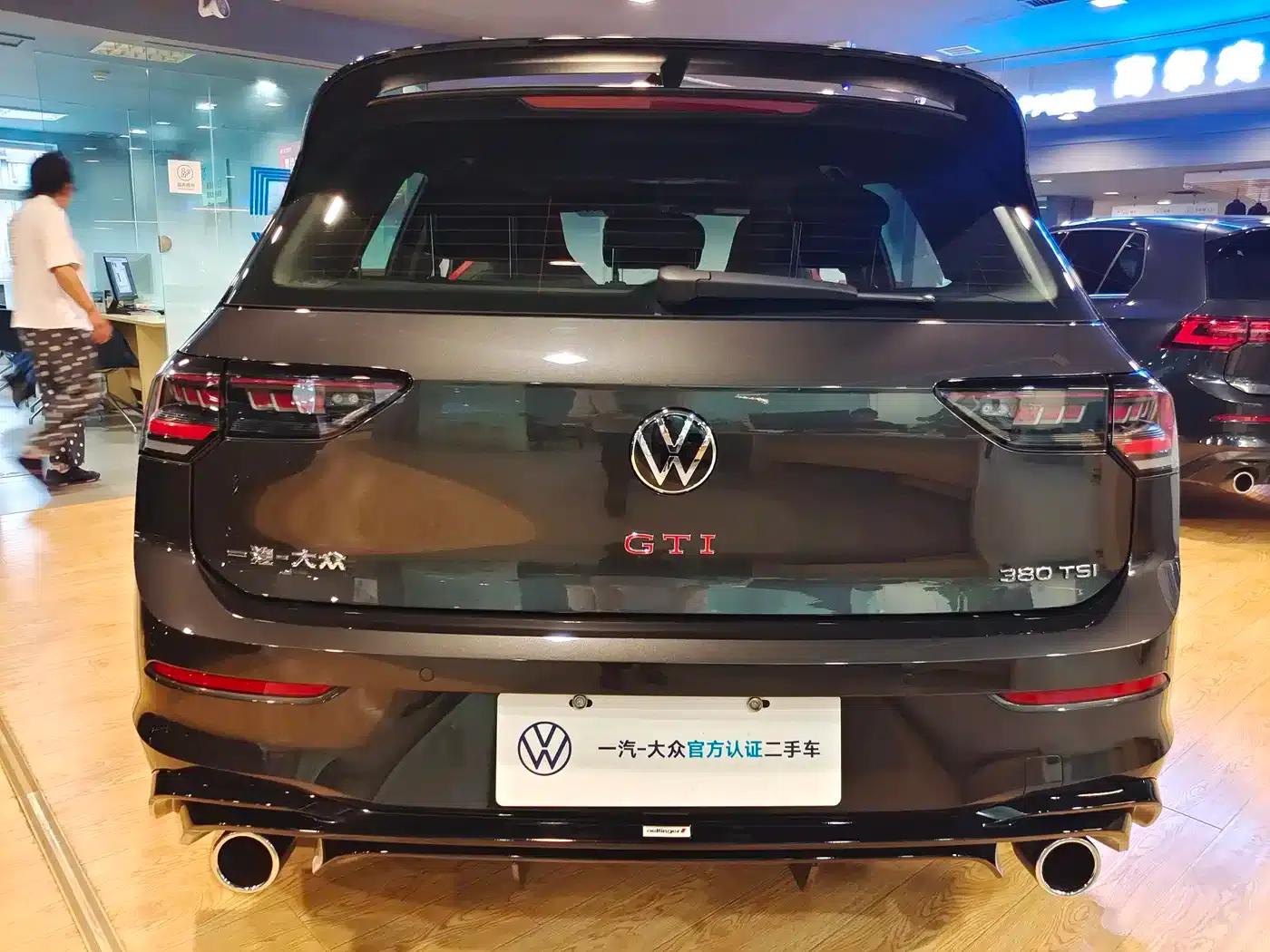 2025 Golf GTI 380TSI DSG GTI — миниатюра 4