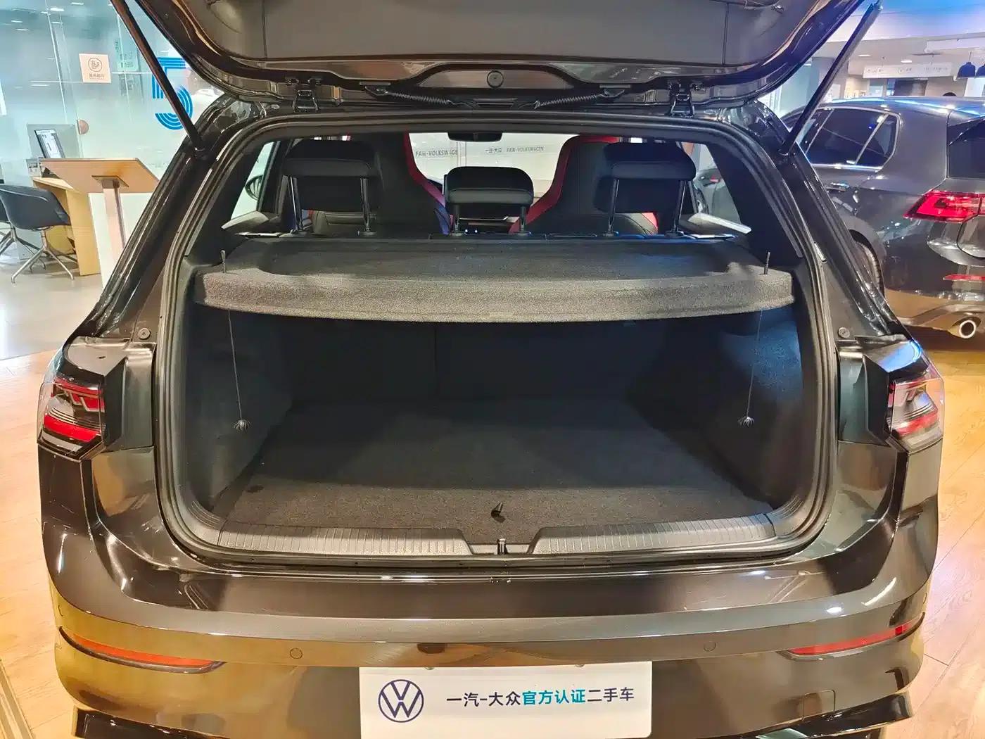 2025 Golf GTI 380TSI DSG GTI — миниатюра 10