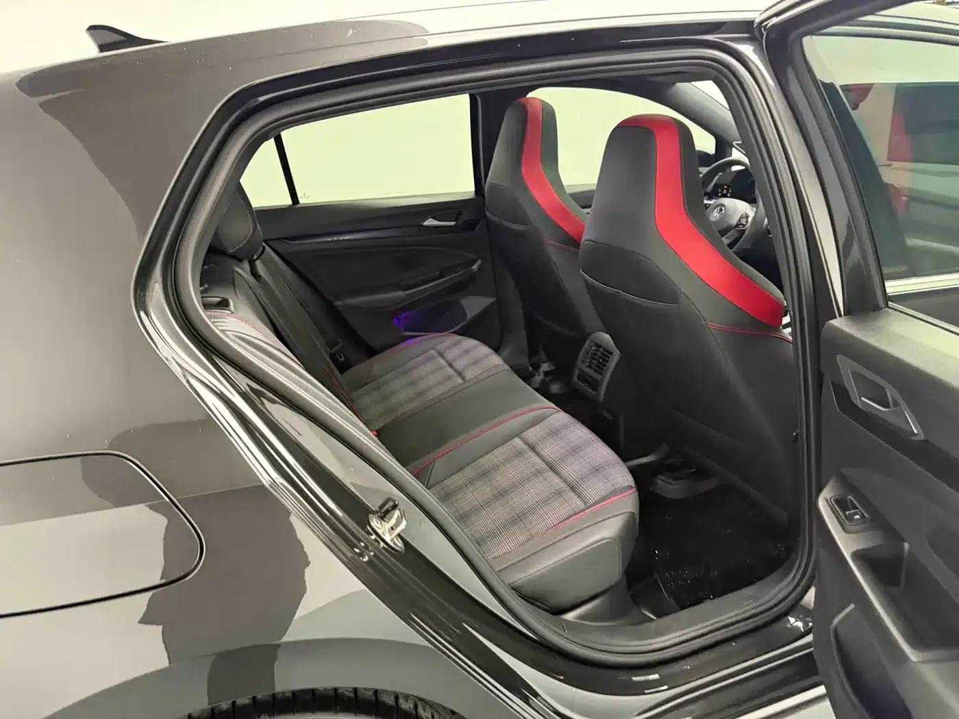 2023 Golf GTI 380TSI DSG GTI — миниатюра 6