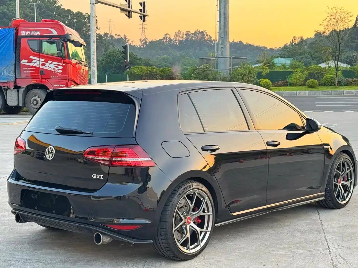 2016 Golf GTI 2.0TSI GTI — миниатюра 10