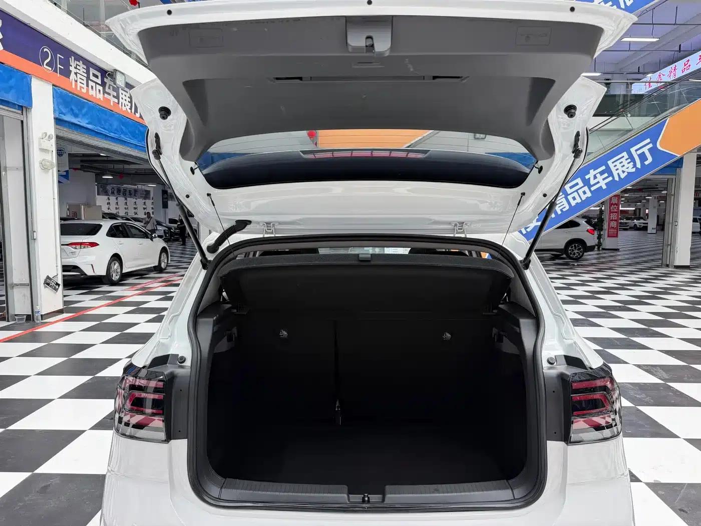 2022 Volkswagen T-Cross 280TSI DSG Comfort Edition — миниатюра 16