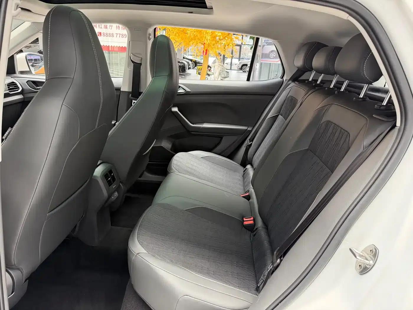 2022 Volkswagen T-Cross 280TSI DSG Comfort Edition — миниатюра 8