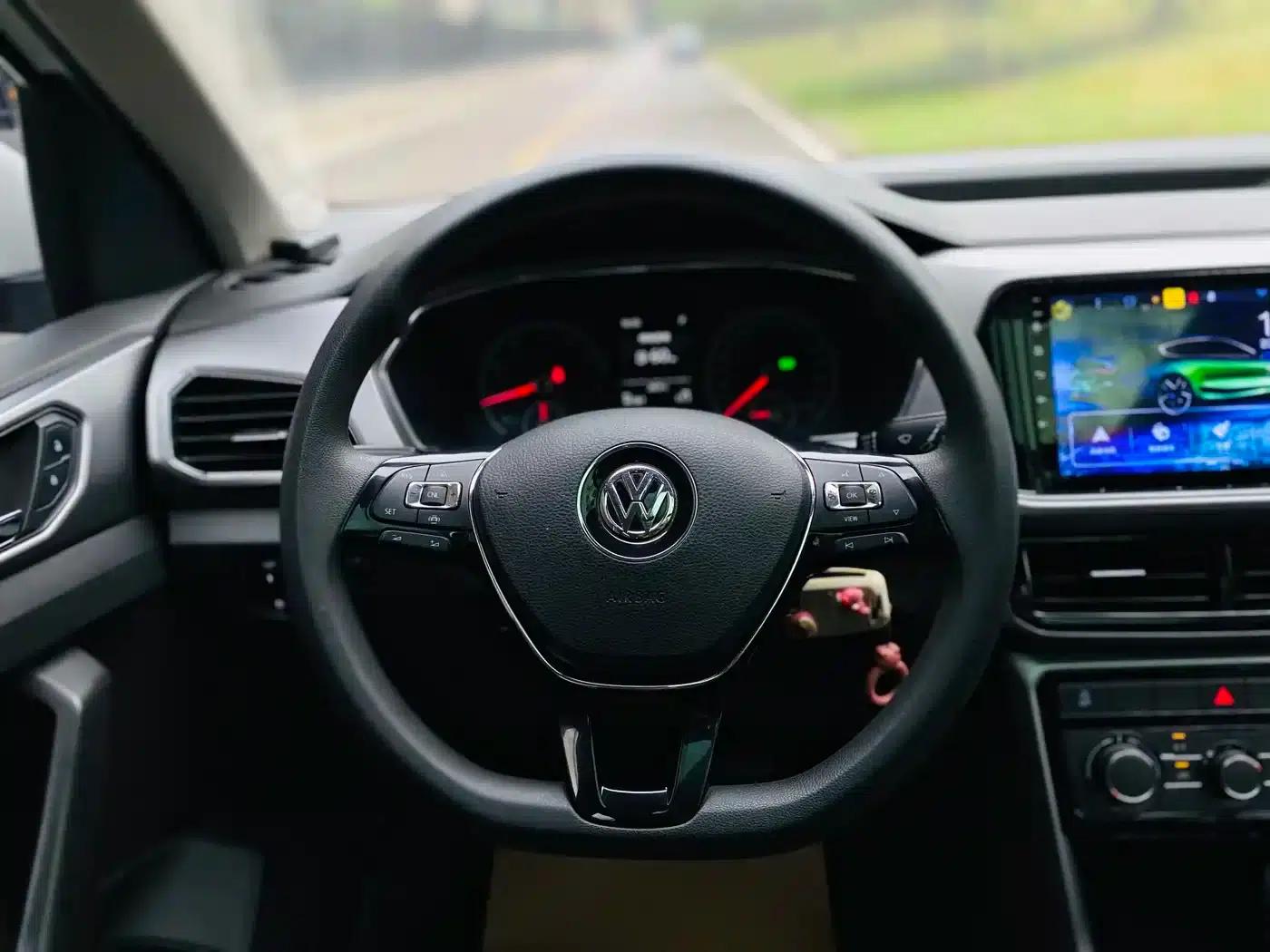 2020 Volkswagen T-Cross 280TSI DSG Comfort Edition — миниатюра 3
