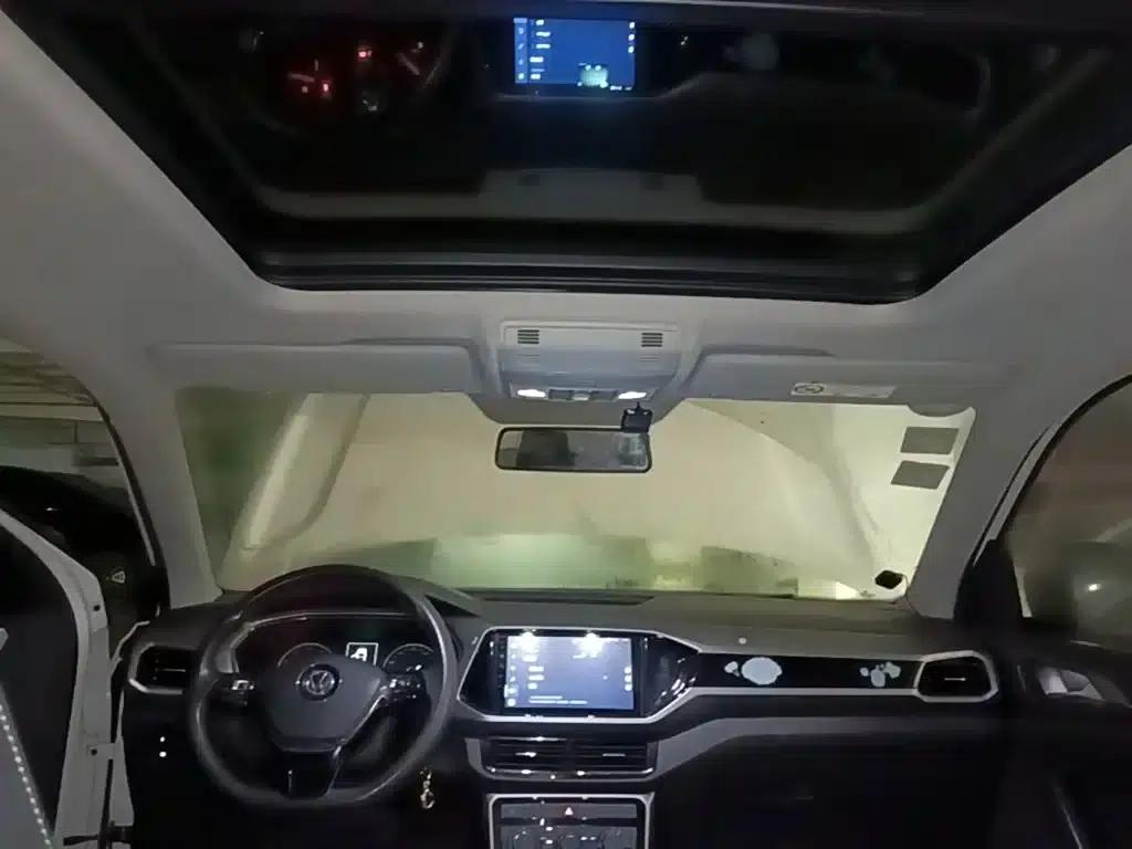 2019 Volkswagen T-Cross 280TSI DSG Comfort Edition — миниатюра 18