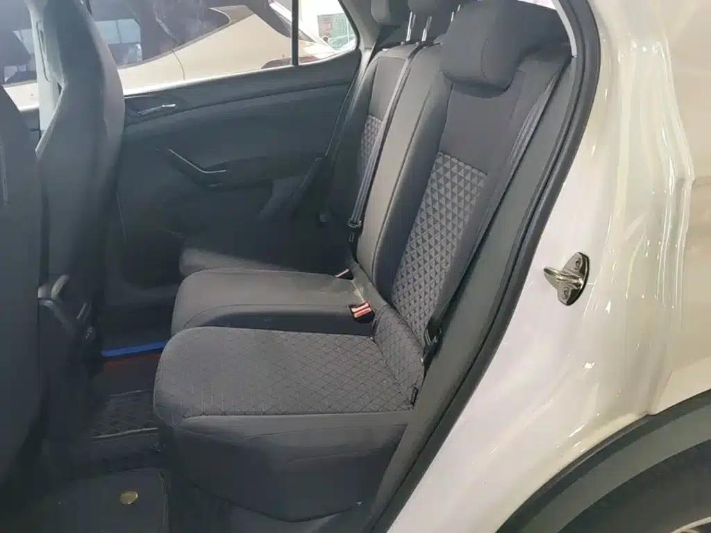 2022 Volkswagen T-Cross 1.5L Automatic Fashion Edition — миниатюра 17