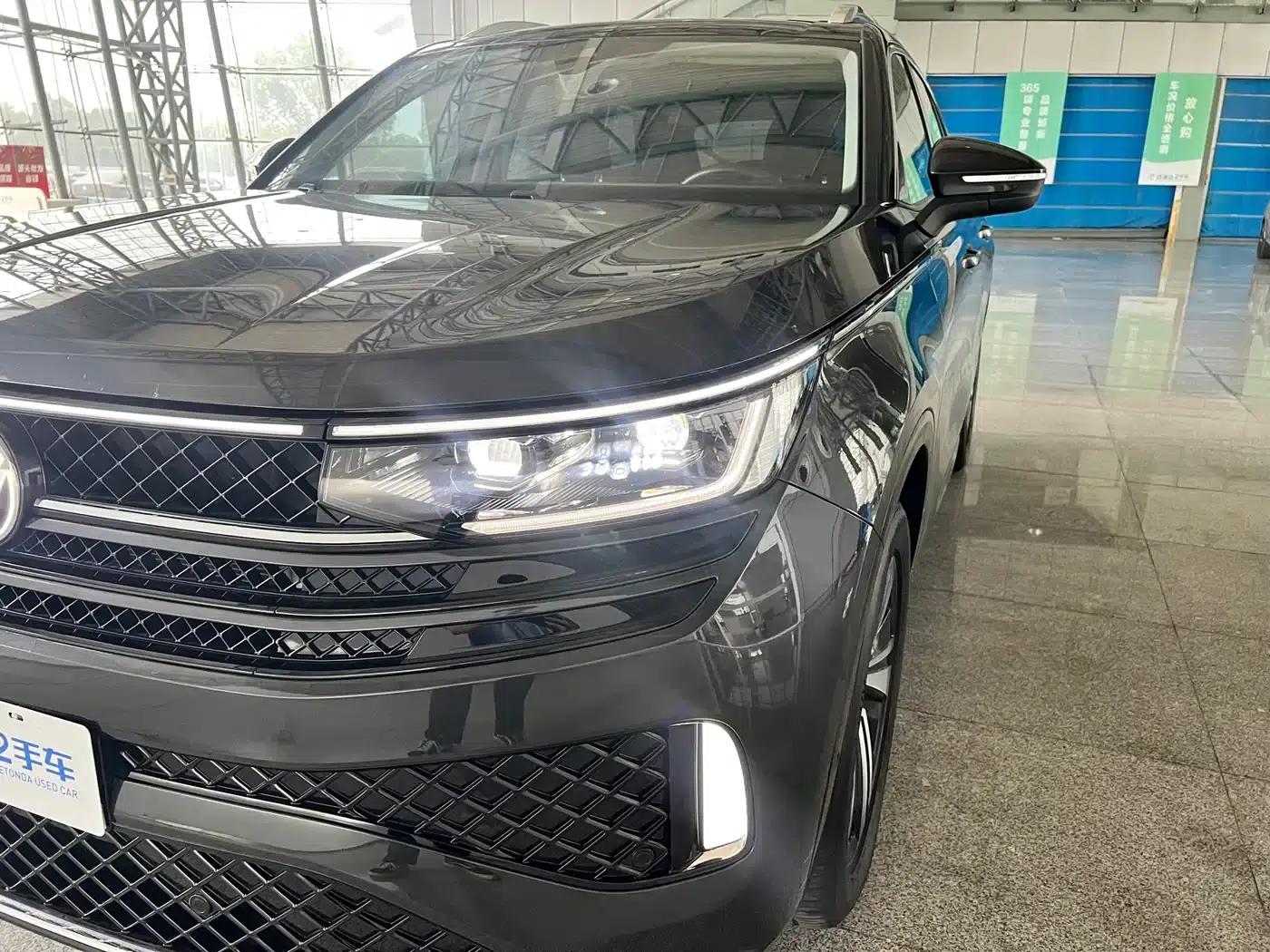 2023 Range Rover 380TSI AWD R-Line Cruiser — миниатюра 12