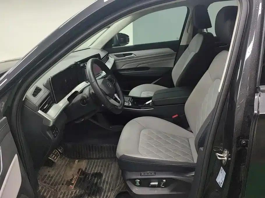 2024 Range Rover 380TSI AWD R-Line Cruiser - Special Edition — миниатюра 9