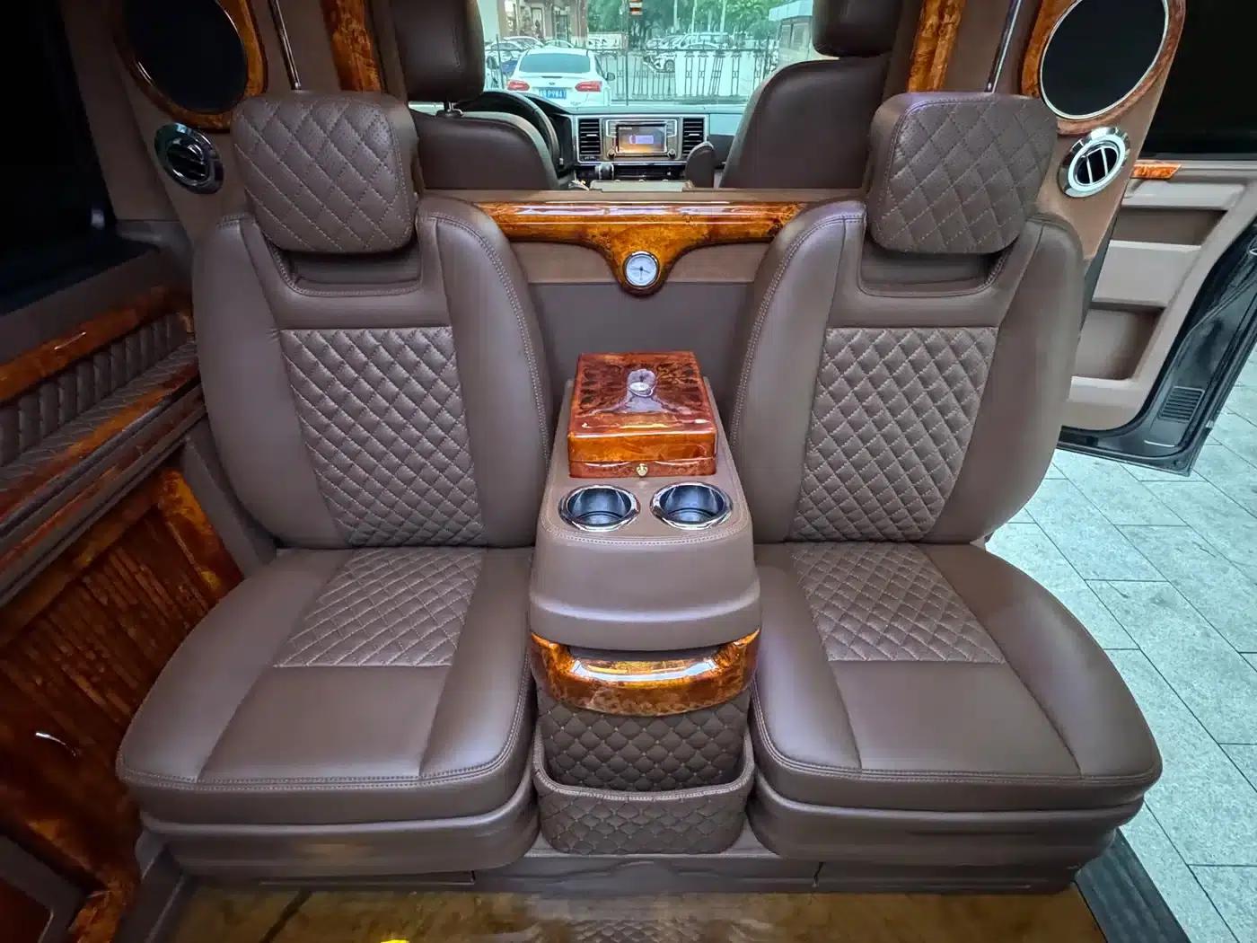 Caravelle 2018 2.0TSI 4WD Luxury 7-Seater — миниатюра 17