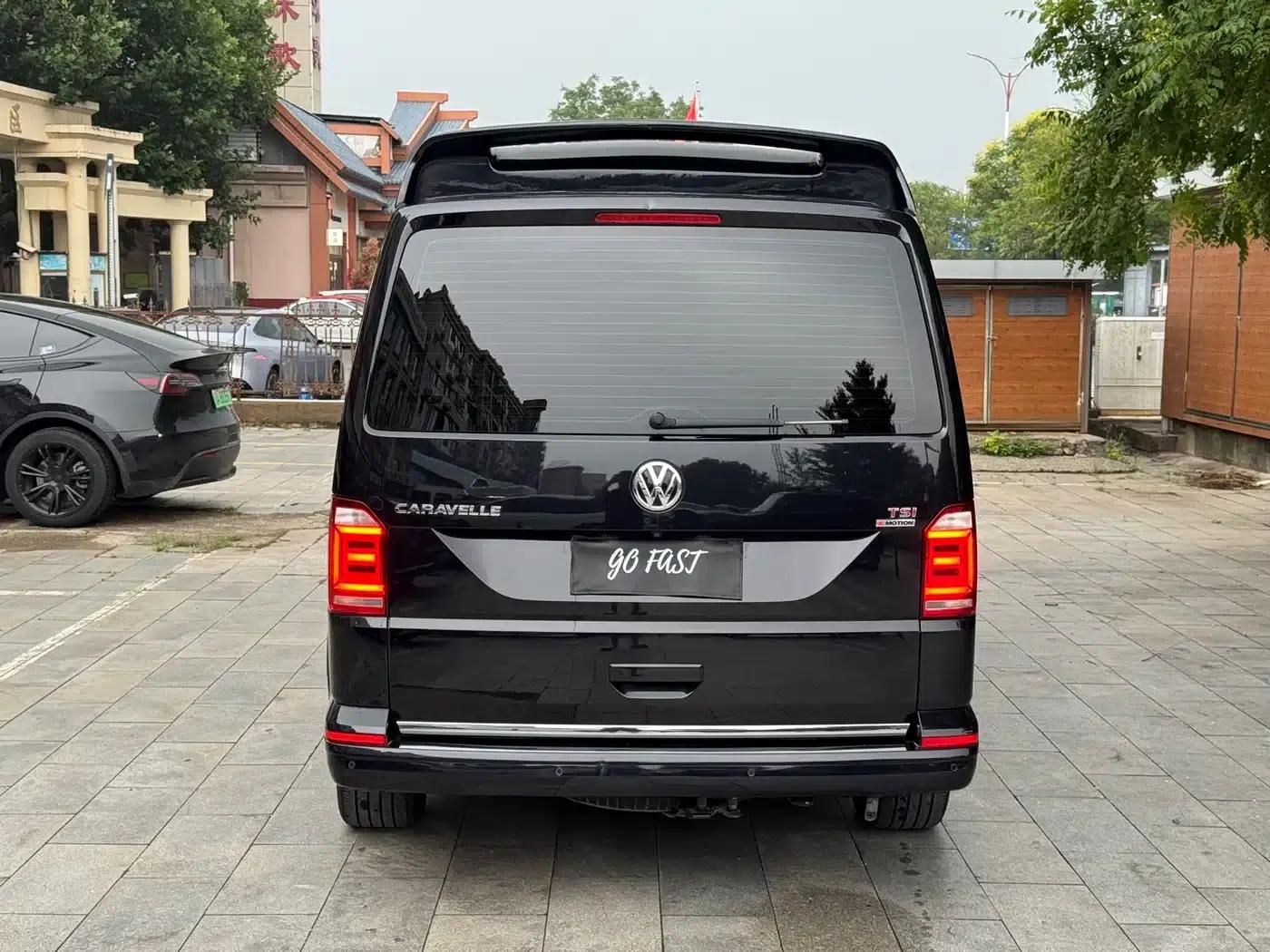Caravelle 2018 2.0TSI 4WD Luxury 7-Seater — миниатюра 4