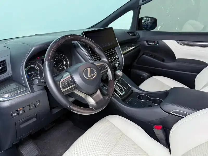 Lexus LM 2020 300h E-Four Four-Seat Executive Edition — миниатюра 20