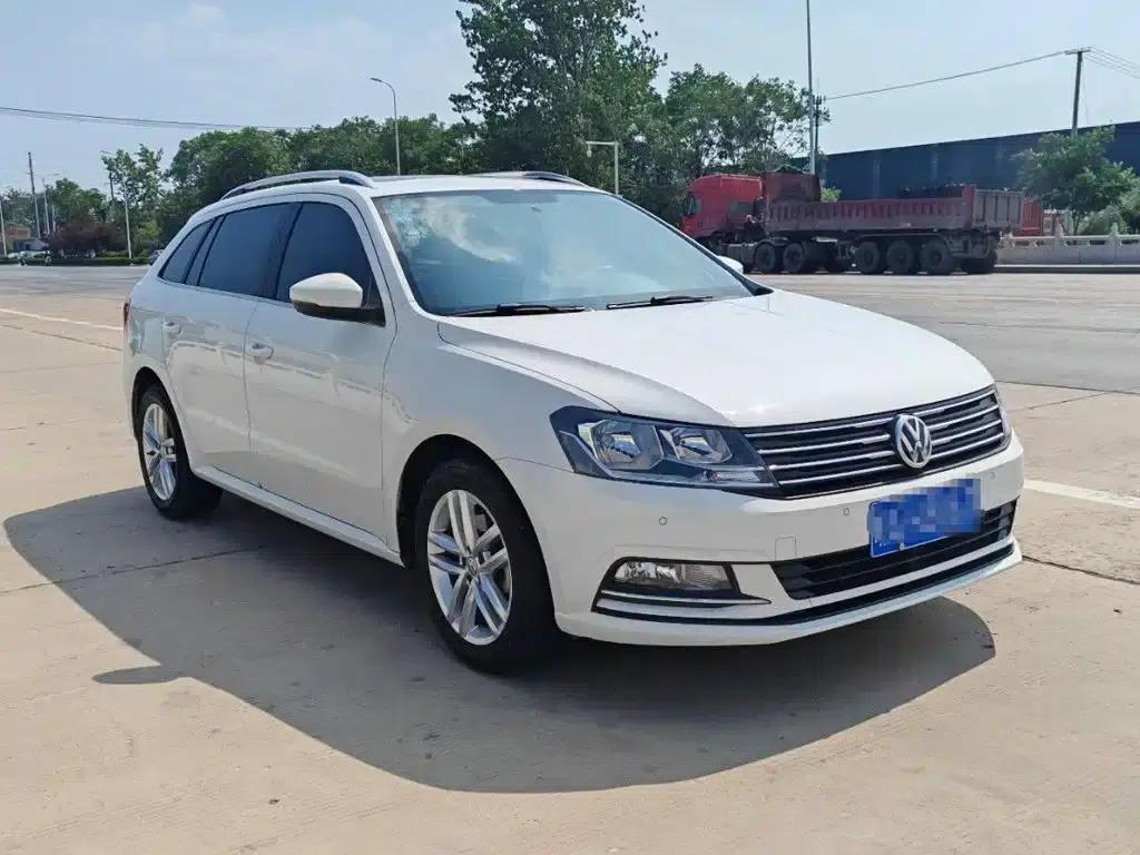 Lavida Gran Turismo 2015 1.6L Manual Comfort Edition — миниатюра 3