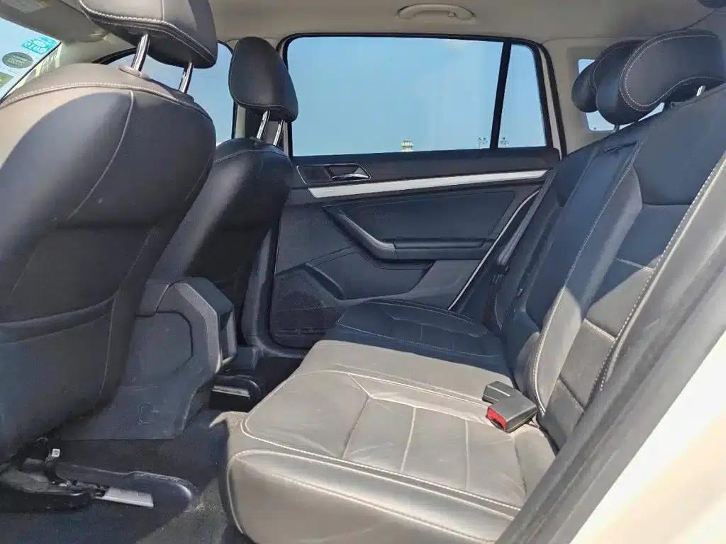 Lavida Gran Turismo 2015 1.6L Manual Comfort Edition — миниатюра 6