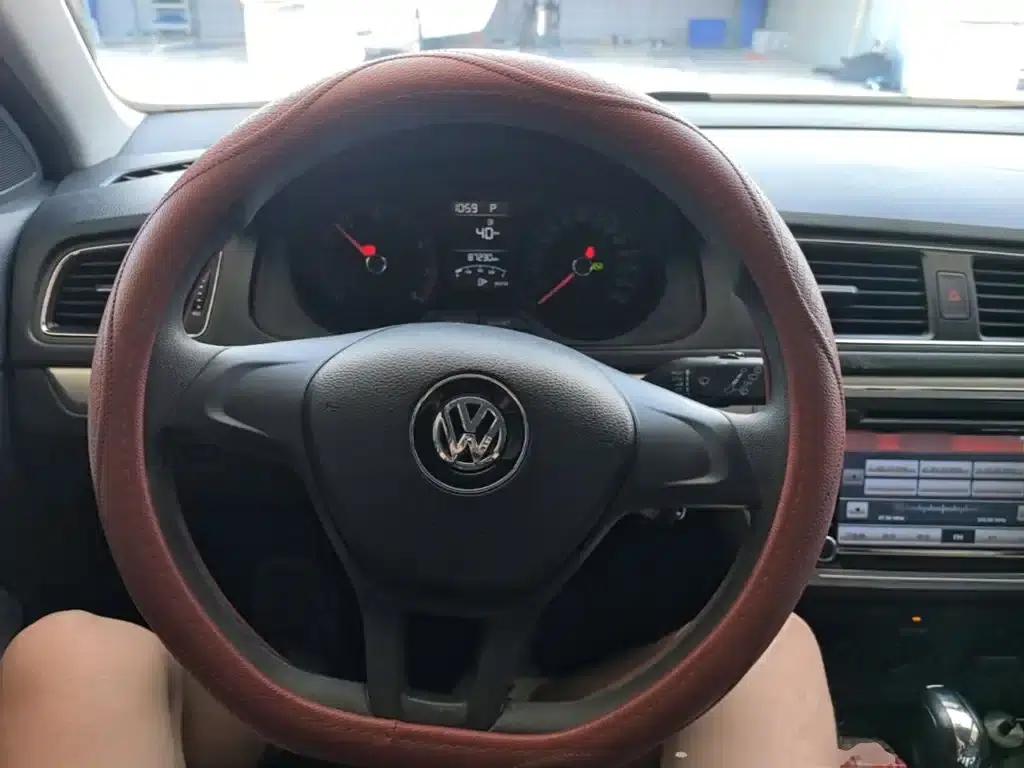 Lavida Gran Turismo 2015 1.6L Automatic Fashion Edition — миниатюра 11