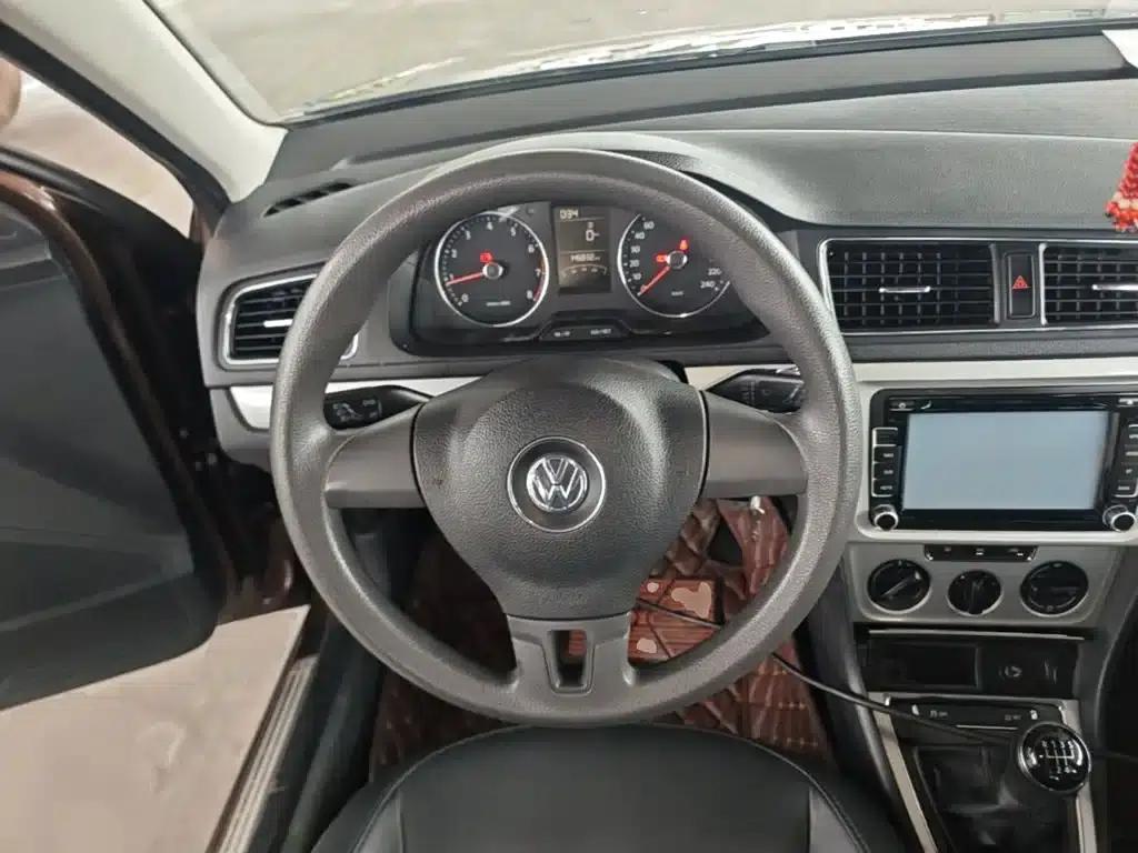 Lavida Gran Turismo 2013 1.4TSI Manual Comfort Model — миниатюра 11
