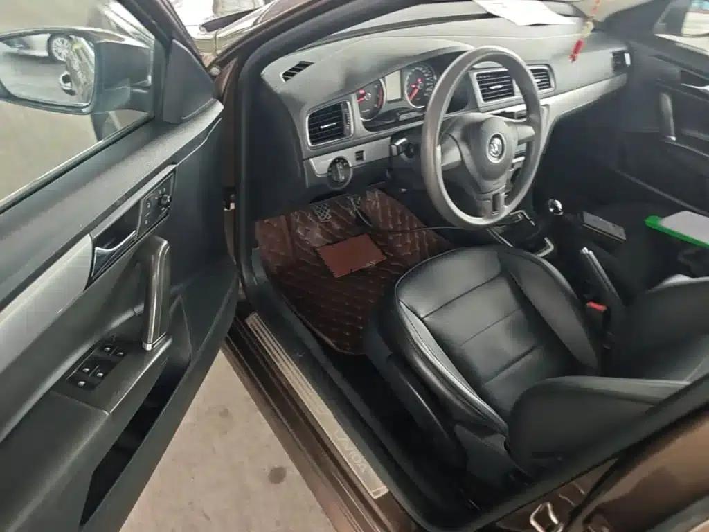 Lavida Gran Turismo 2013 1.4TSI Manual Comfort Model — миниатюра 16