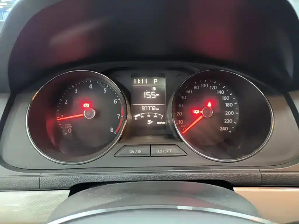Lavida Gran Turismo 2015 1.6L Automatic Comfort Edition — миниатюра 12