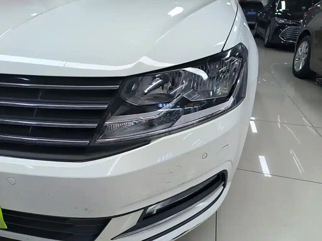 Lavida Gran Turismo 2015 1.6L Automatic Comfort Edition — миниатюра 24