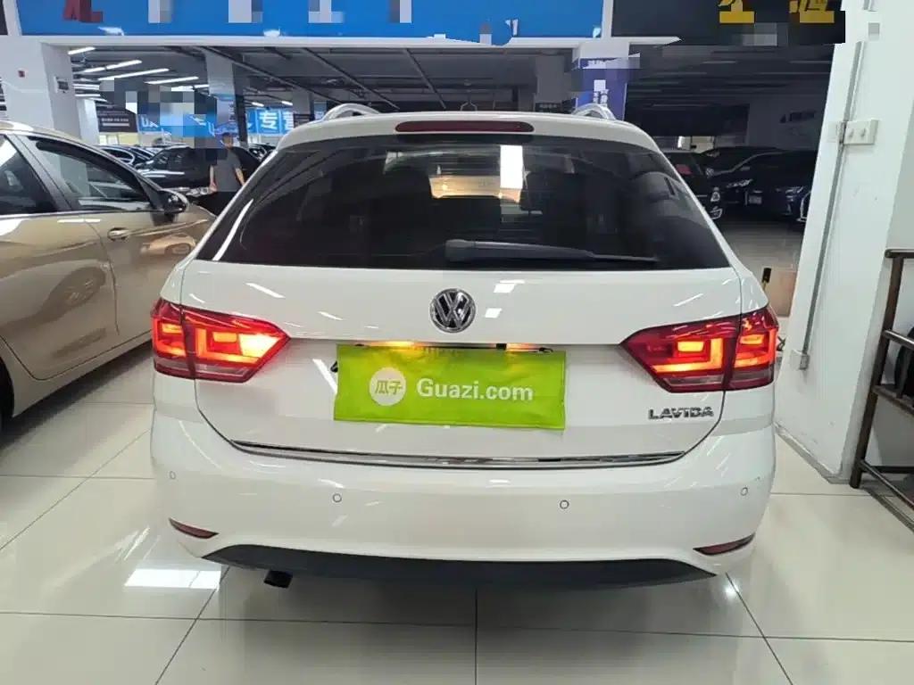 Lavida Gran Turismo 2015 1.6L Automatic Comfort Edition — миниатюра 6