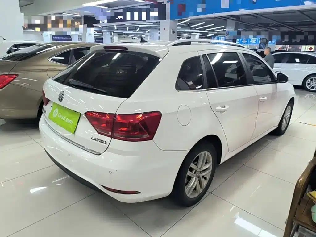 Lavida Gran Turismo 2015 1.6L Automatic Comfort Edition — миниатюра 7