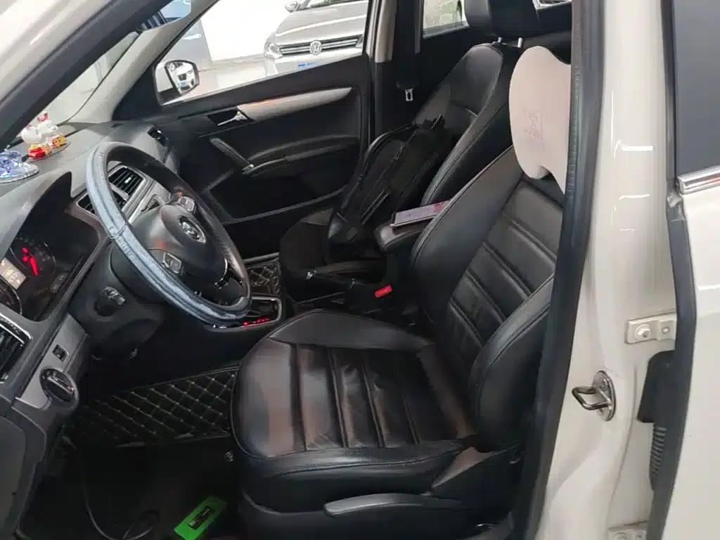 Lavida Gran Turismo 2013 1.4TSI Automatic Luxury — миниатюра 15