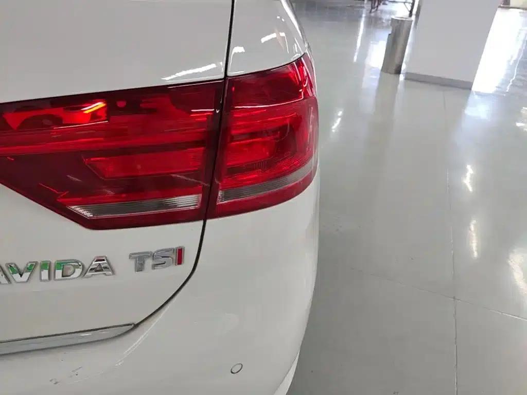 Lavida Gran Turismo 2013 1.4TSI Automatic Luxury — миниатюра 8