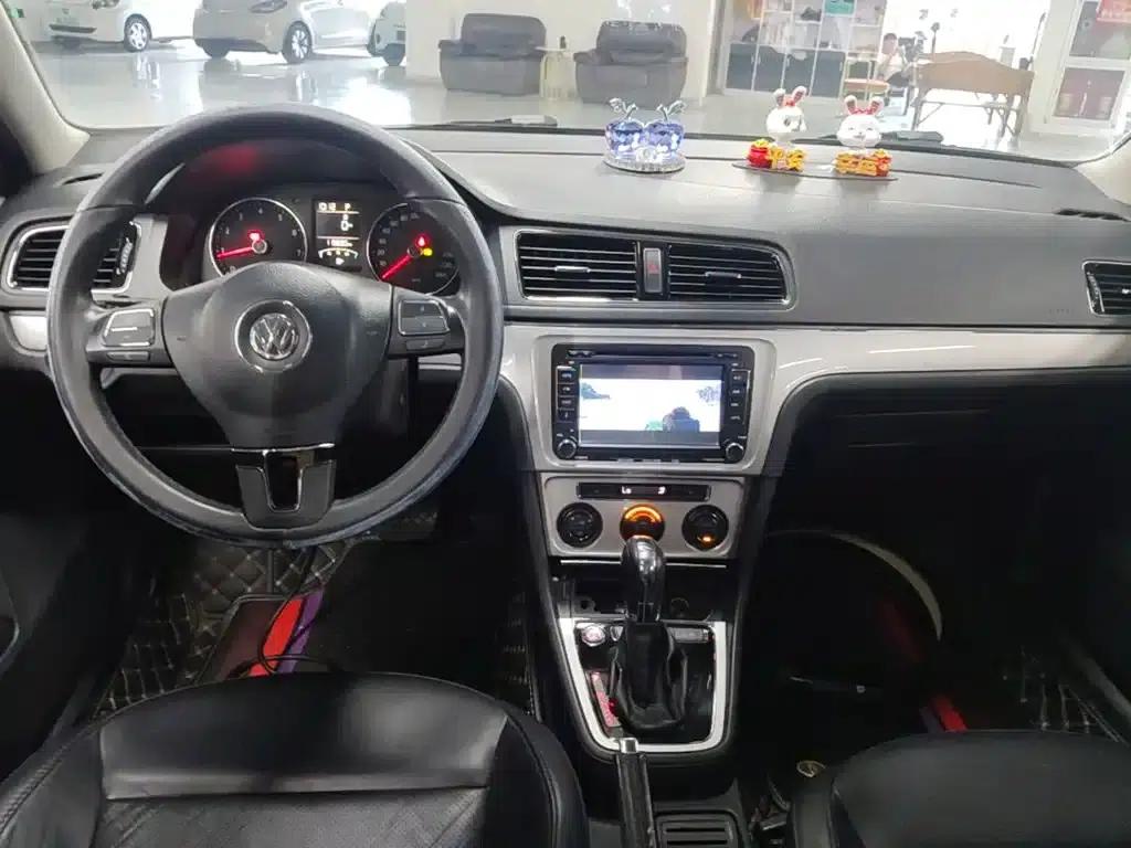 Lavida Gran Turismo 2013 1.4TSI Automatic Luxury — миниатюра 10