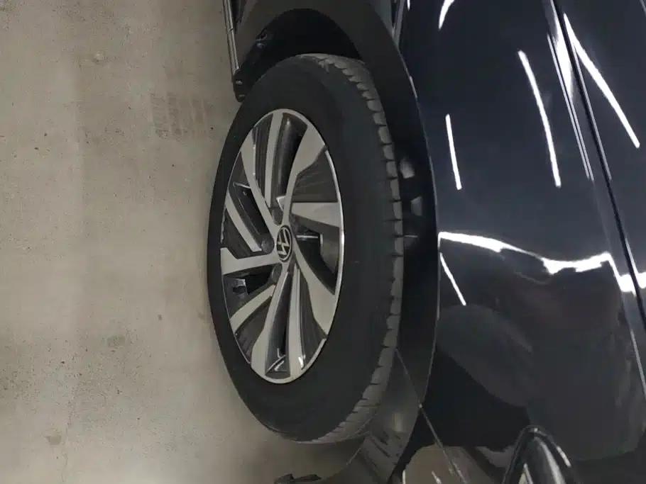 2022 Volkswagen Passat PHEV GTE Luxury Edition — миниатюра 6