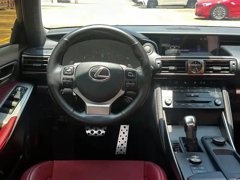Lexus IS 2015 200t F SPORT — миниатюра 7