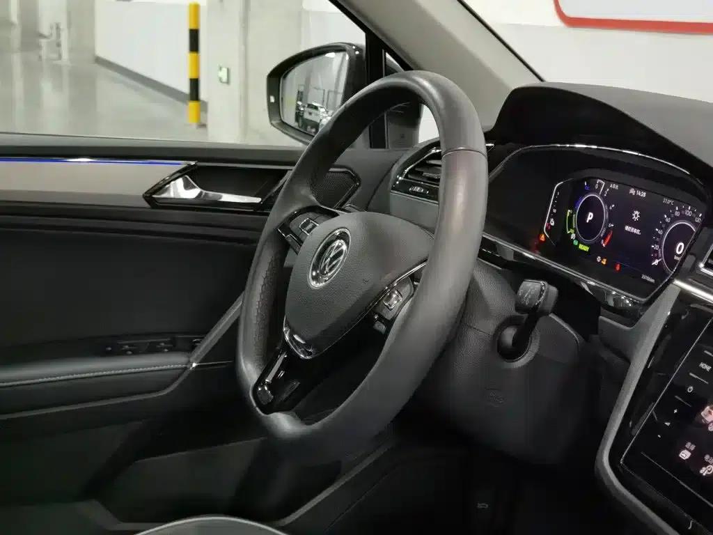 Tiguan L Plug-in Hybrid 2021 430PHEV Plug-in Hybrid Flagship Edition — миниатюра 22