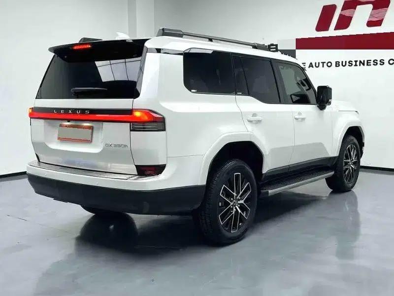 Lexus GX 2024 550h Pioneer Edition — миниатюра 4
