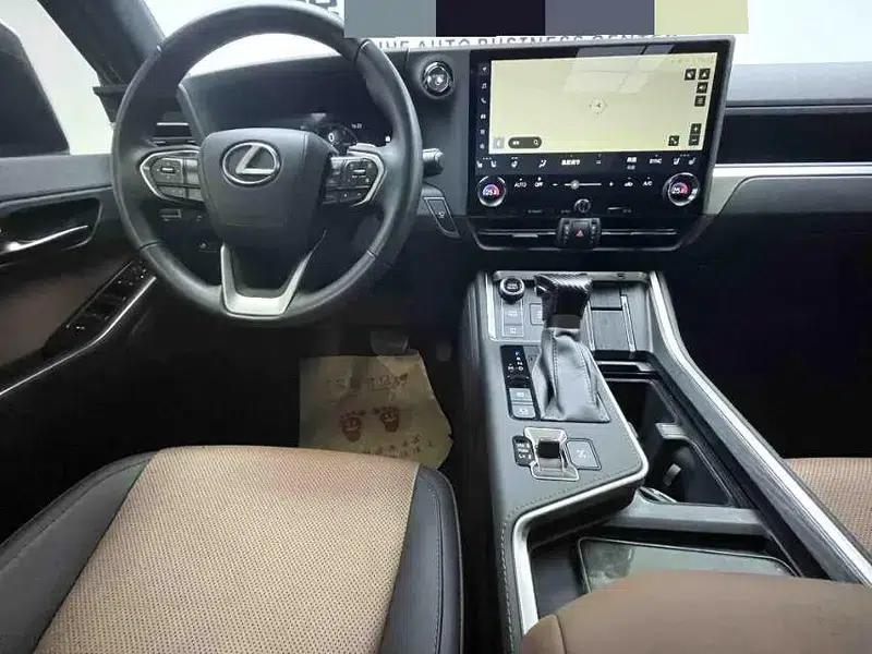 Lexus GX 2024 550h Pioneer Edition — миниатюра 6